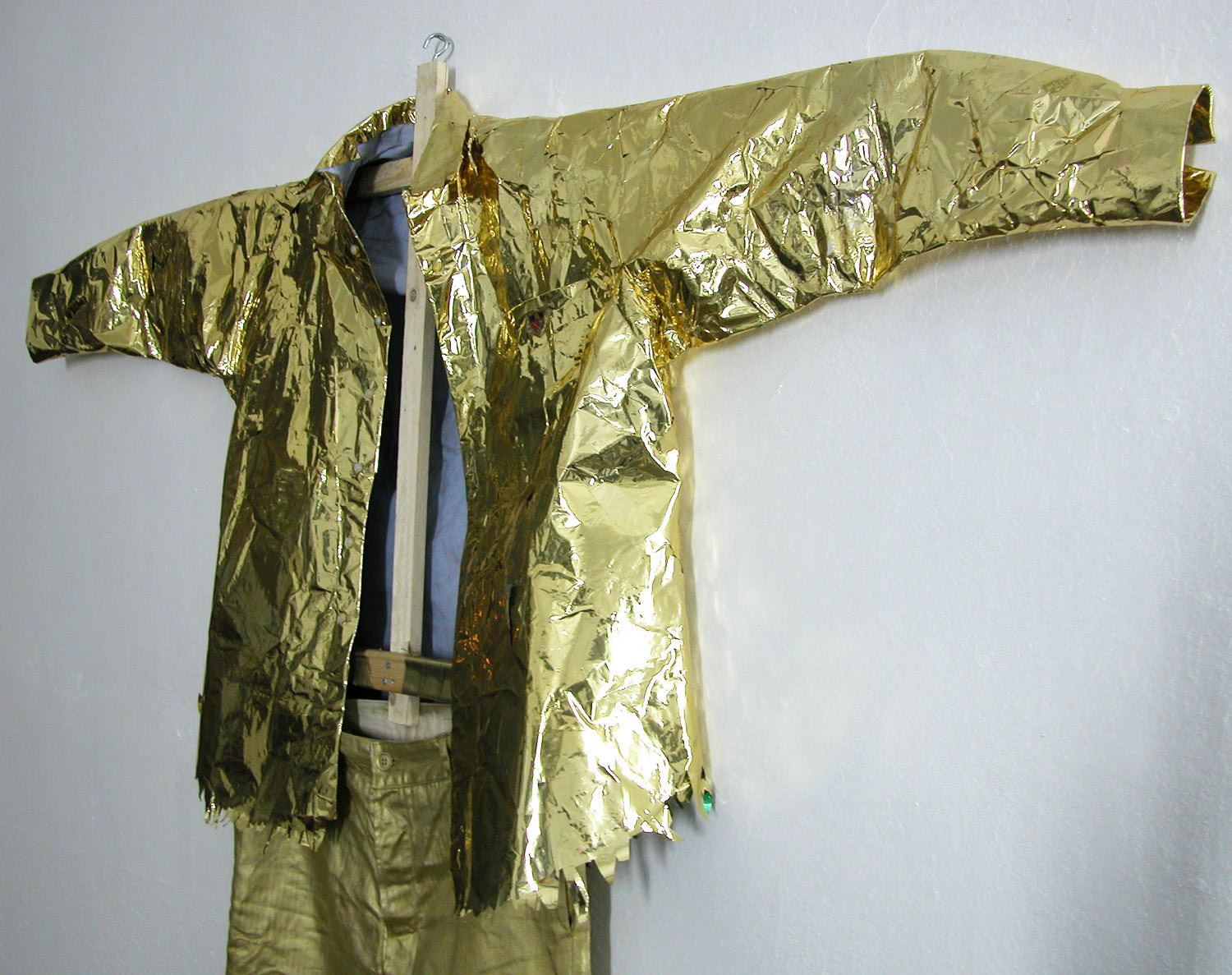 Golden Gestures (2011)  TEXTILE SCULPTURE